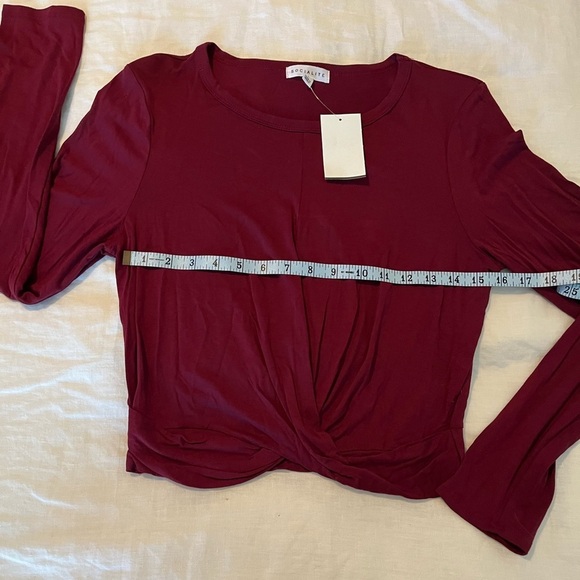 Socialite Top - Picture 7 of 7